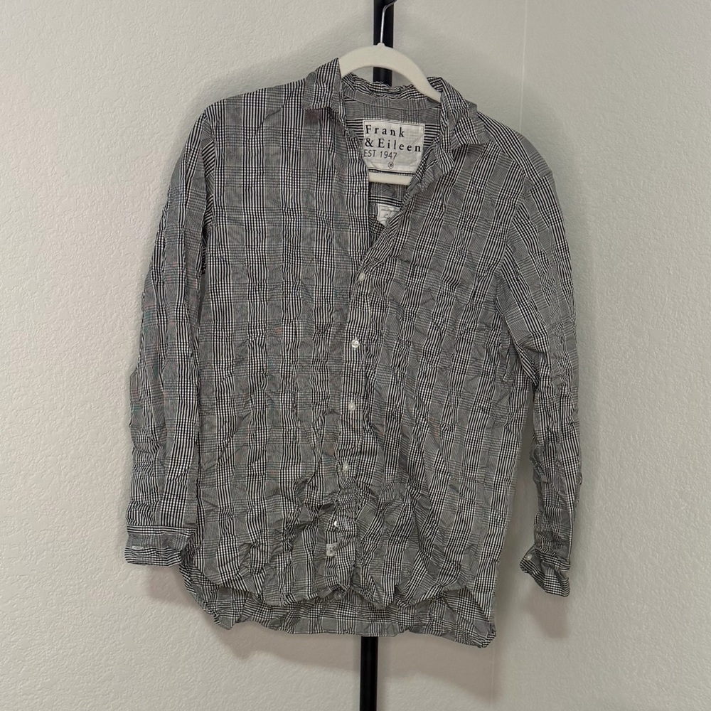 Frank & Eileen Women’s Black and White Striped Shirt